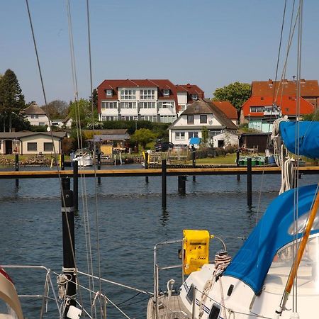 Ferienhaus Suedblick Am Yachthafen Breege Eksteriør billede