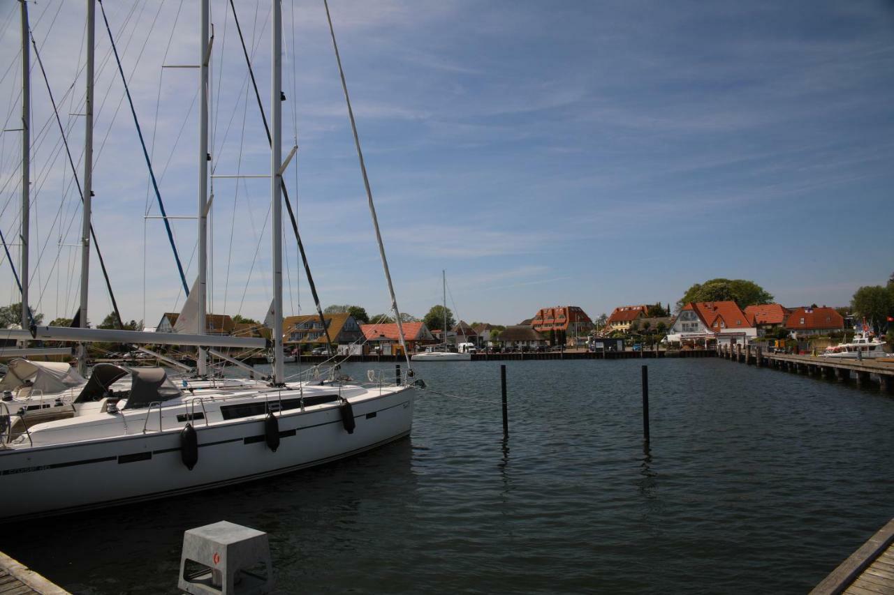 Ferienhaus Suedblick Am Yachthafen Breege Eksteriør billede